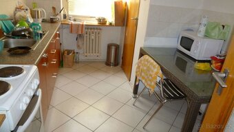 Pronájem pokoj s lodžií v bytě 3+1 Č. Budějovice, Klaricova - 14