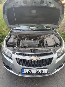 Chevrolet Cruze 1.8 benzín r.v.2009 Naj.162 350Km - 14