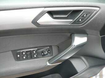 VW TOURAN 2.0 TDI 90KW FULLLED NAVI ACC FRONT OPCPARK 2021 - 14