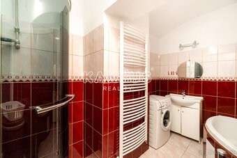 Prodej RD o dvou bytových jednotkách na ulici Staré Purkarti - 14