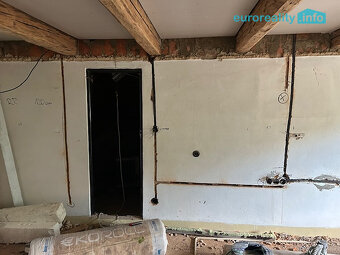 Prodej, rodinný dům 220 m2, Čeliv u Kokašic - 14
