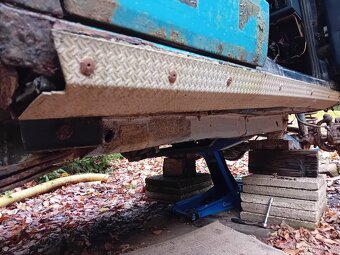 Prodám ND na Jeep Cherokee Renix XJ 4.0 - 14