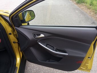 Ford Focus Titánium 1.6TDCI,85kw,rv-2011,najeto 207634km. - 14