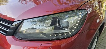 VW Touran 2.0TDI DSG - Highline - NAVI - webasto LED světla - 14