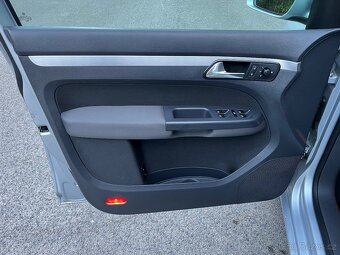 VW TOURAN HIGHLINE 1.4 TSI/2008/PĚKNÁ VÝBAVA/153000KM - 14