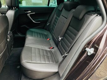 Opel Insignia 2.0CDTi 125KW MANUÁL VÝHŘEV KAMERA FACELIFT - 14
