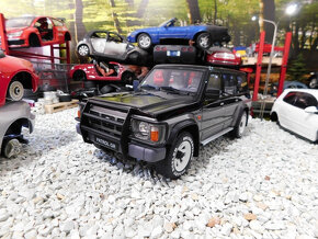 model auta Nissan Patrol GR Y60 / GR Y61 Otto mobile 1:18 - 14