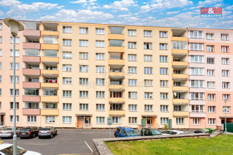 Prodej bytu 2+1 v Karlových Varech, ul. Družstevní - 14
