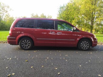 Prodám Chrysler Grand Voyager 2009 - 14