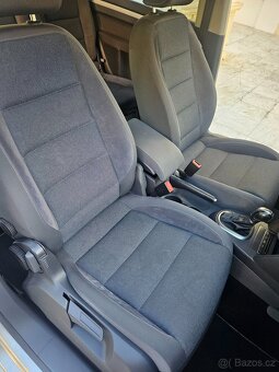 VW Touran Style 1.6 TDI 77 kW DSG 2012, 131.000 km - 14