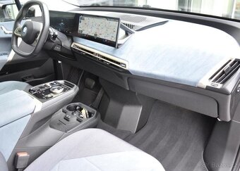 BMW iX xDrive40 326k - 14