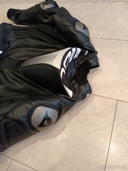Dainese Laguna Seca 5-Pánská kožená moto kombinéza, dvoudíl - 14