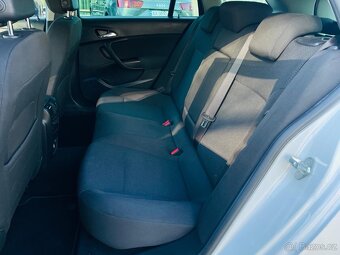 Opel Insignia 2.0CDTI 103kW MANUÁL LED NAVI VÝHŘEV SERVISKA - 14
