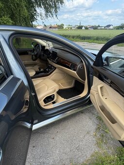 Audi A8 - 14