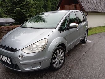 S-MAX - 14