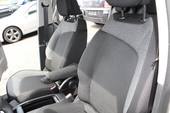 Citroën Grand C4 Picasso - 14