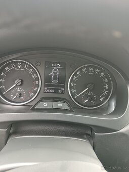 Škoda rapid Spaceback 1.6 TDI, 66 kW po STK, Em. - 14