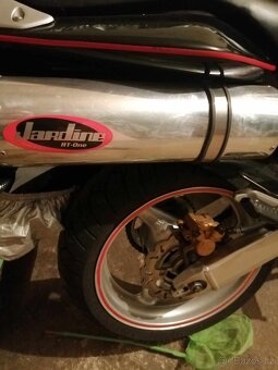 Honda hornet - 14