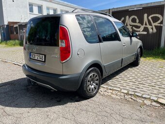 Škoda Roomster Scout 1.4 + GPS - 14