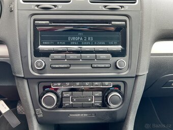 Volkswagen Golf 1.6TDi HIGHLINE / DSG / ZÁRUKA / 2013 - 14