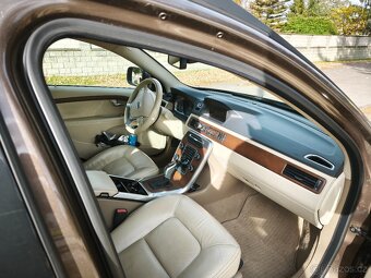 Volvo XC70 2.4 disel 159kw AWD - 14