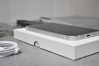 IPhone 12 64 gb bílý - 14