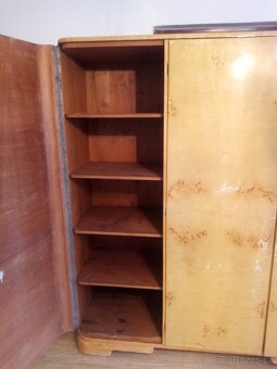 Starožitný nábytek - 14