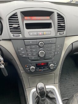 Opel Insignia 2.0 CDTI, nová STK, tažné, najeto 1580000 km - 14