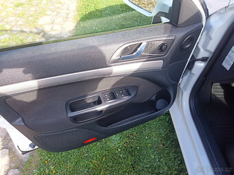 Octavi II FL combi r.v. 2009 1.6TDI 77kW - 14