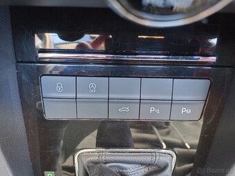Škoda Octavia 3 Combi 2.0TDI 110kW DSG Full LED Navi DAB - 14