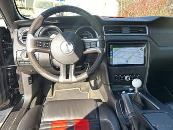 Ford Mustang Shelby GT 500 V8 SVT - 14