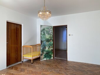 Prodej rodinného domu – bydlení i podnikání v Holešově - 14