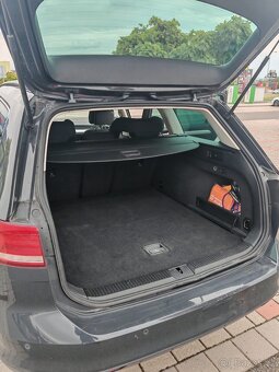 VW Passat B8 2.0 tdi - 18”kola, tažné, navi, dynaudio - 14