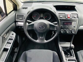 Subaru Impreza 1.6i BENZÍN 4x4 MANUÁL SERVISKA - 14