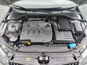 Škoda Octavia 3 RS combi 2.0Tdi 135KW DSG NAVI LED XENON - 14