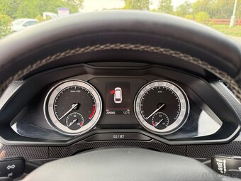 ŠKODA SUPERB 3 SPORTLINE DSG - 14