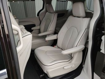 Chrysler Pacifica 3.6 Ehybrid DVD ACC 360° kamera (č.1080) - 14