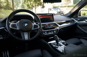 BMW Řada 5, M550i H/K 360° Šíbr Matrix HUD - 14