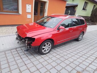 VW Passat B6 kombi Highline - 14
