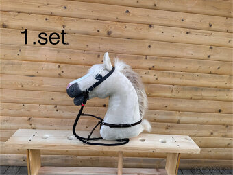 LARDEN - Hobby Horse - 14