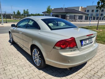 Volvo C70 T5 162 kW, benzín, manuální, 165000km, ČR - 14