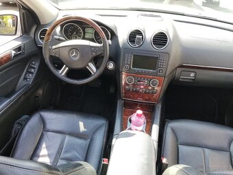 Mercedes GL550 - 14