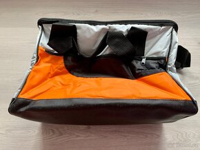 Nový černý batoh s bílým - 14