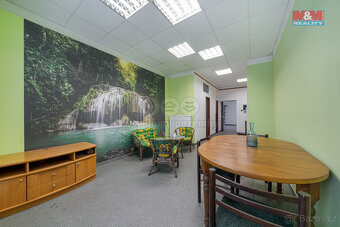 Pronájem rodinného domu, 416 m², Prostějov, ul. Husovo nám. - 14