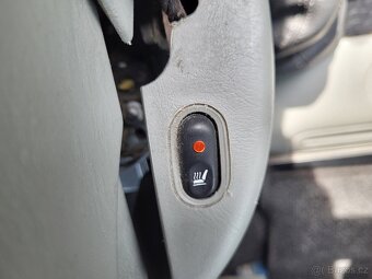 OPEL Vivaro 2.5 CDTi 107kW 8-míst WESTFALIA - 14