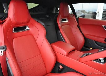 Jaguar F-Type 3,0V6 R-DYNAMIC ČR 381k - 14