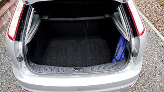 Ford Focus 1,6 Duratec - 14