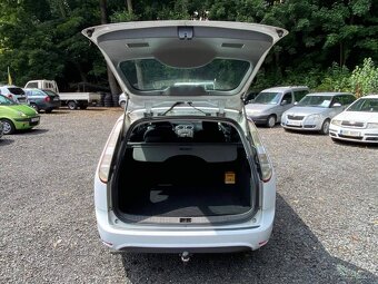 Ford Focus Combi 1.6 TDCI 66kW klima tažné bez DPF 2009 ČR - 14