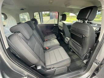 VW Touran 2.0 TDi Serviska, ALU, Senzory - 14