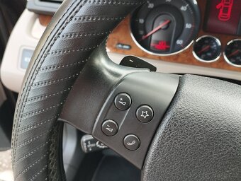 VW Passat Variant 2.0 TDi DSG - 14